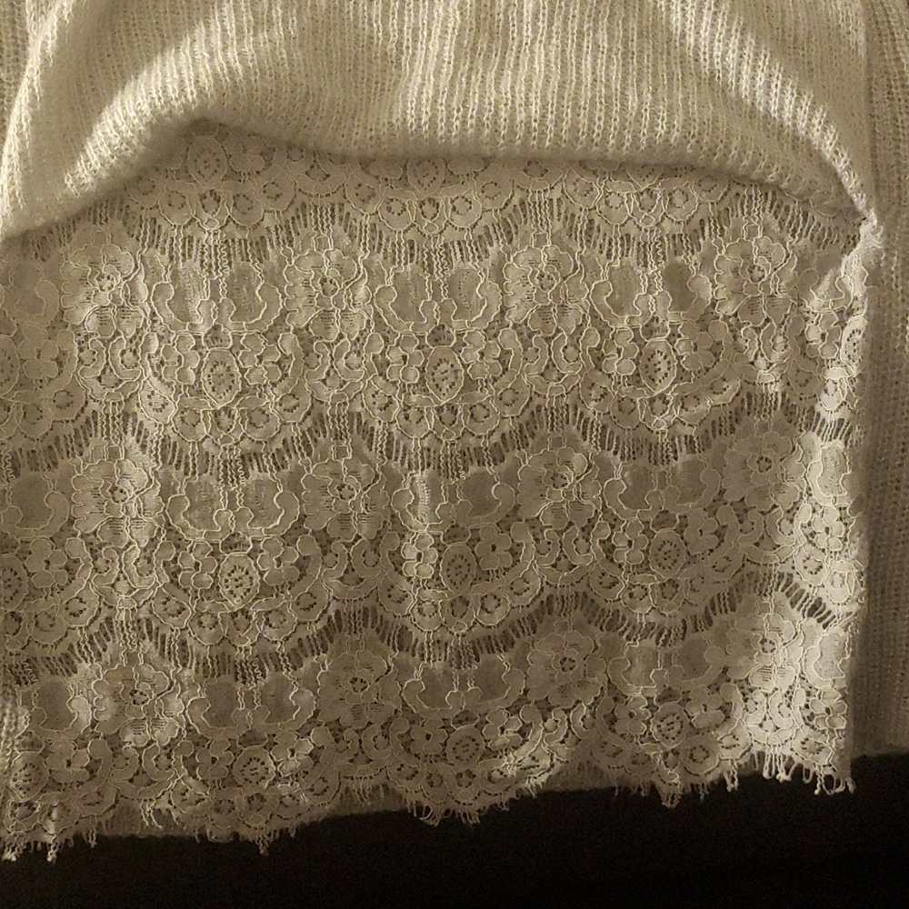 Maurice's Sz M Women's Gray cowl neck sweater with gray lace peeking under front